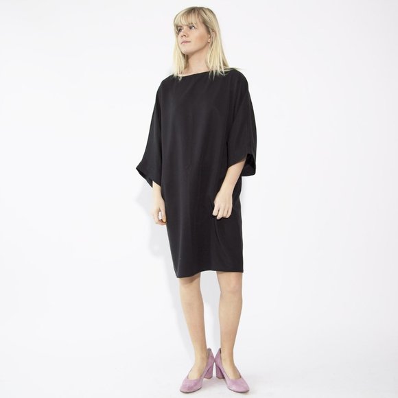 Hackwith Design House Dresses & Skirts - Hackwith Design House xs camel smock dress